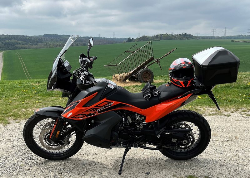 Touring / Dual-sport — fleet class
