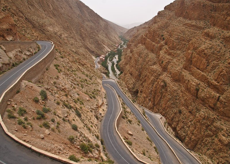 4 Days — Atlas to Sahara Motorcycle Tour